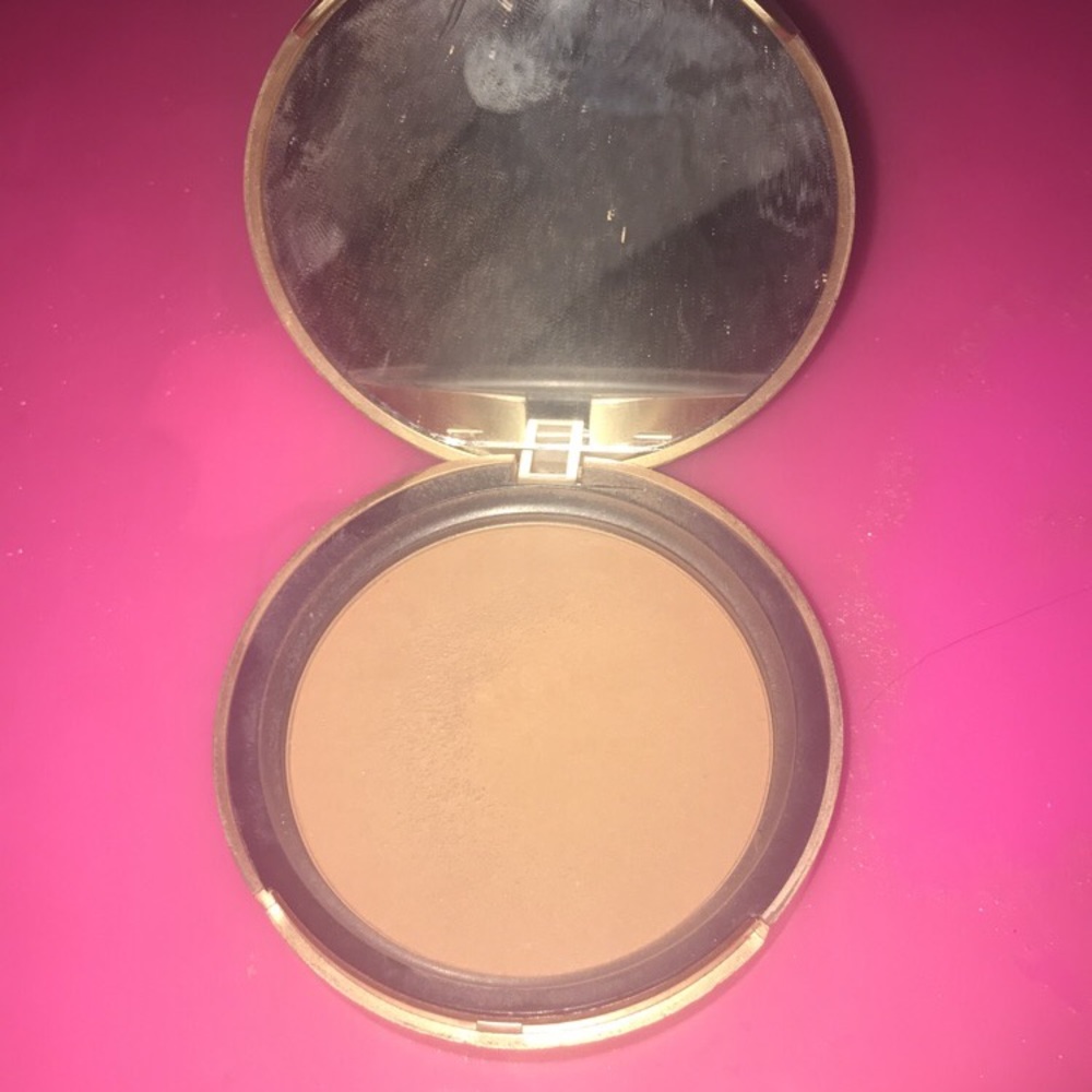 Bronzer - Picture 2 of 2